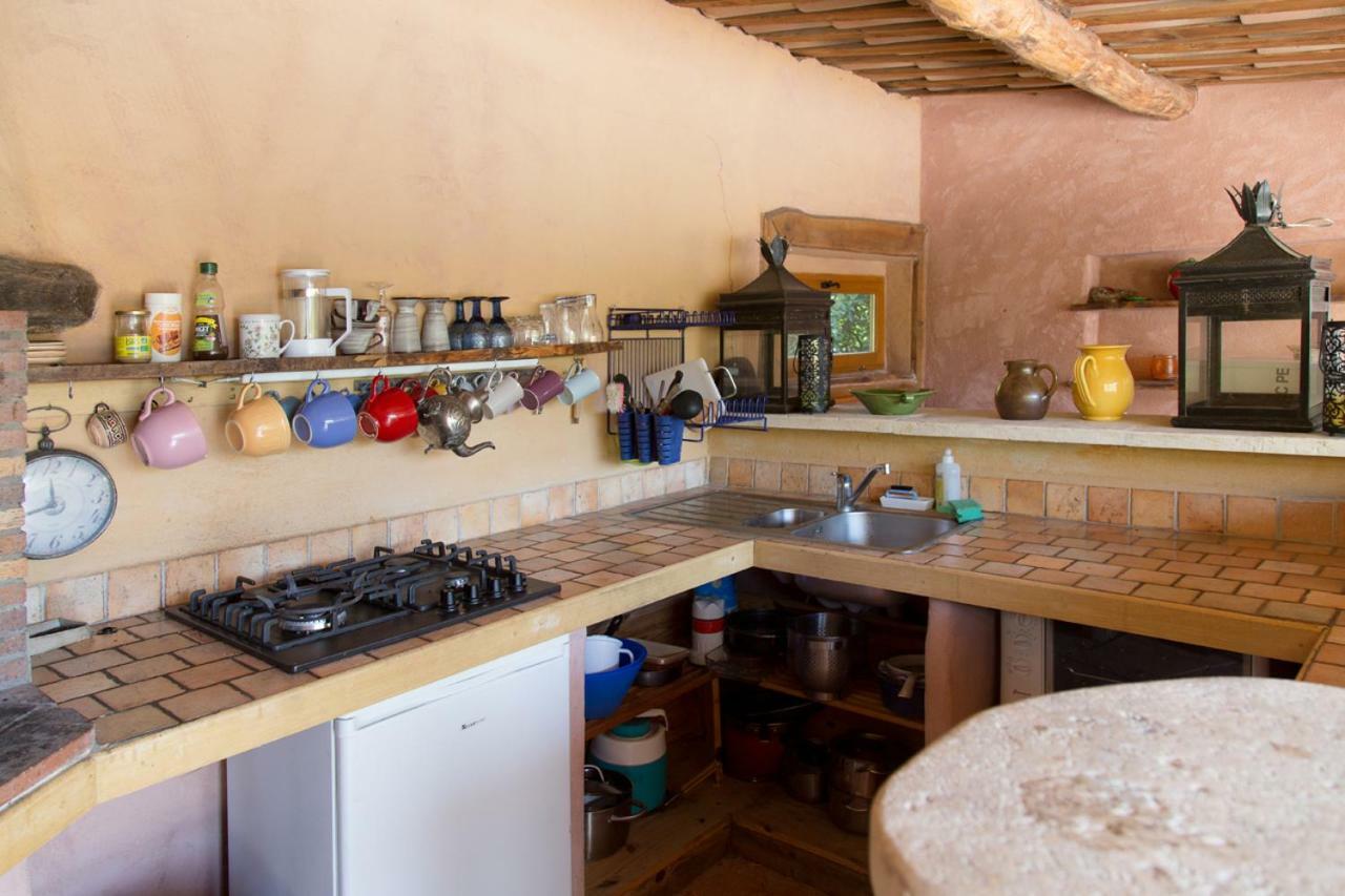 La Danse Des Papillons - Chambre D'Hotes & Glamping Roche-Saint-Secret Exterior foto