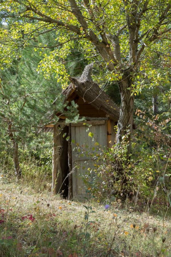 La Danse Des Papillons - Chambre D'Hotes & Glamping Roche-Saint-Secret Exterior foto